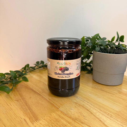 Schwarze Maulbeermarmelade / Karadut reçeli